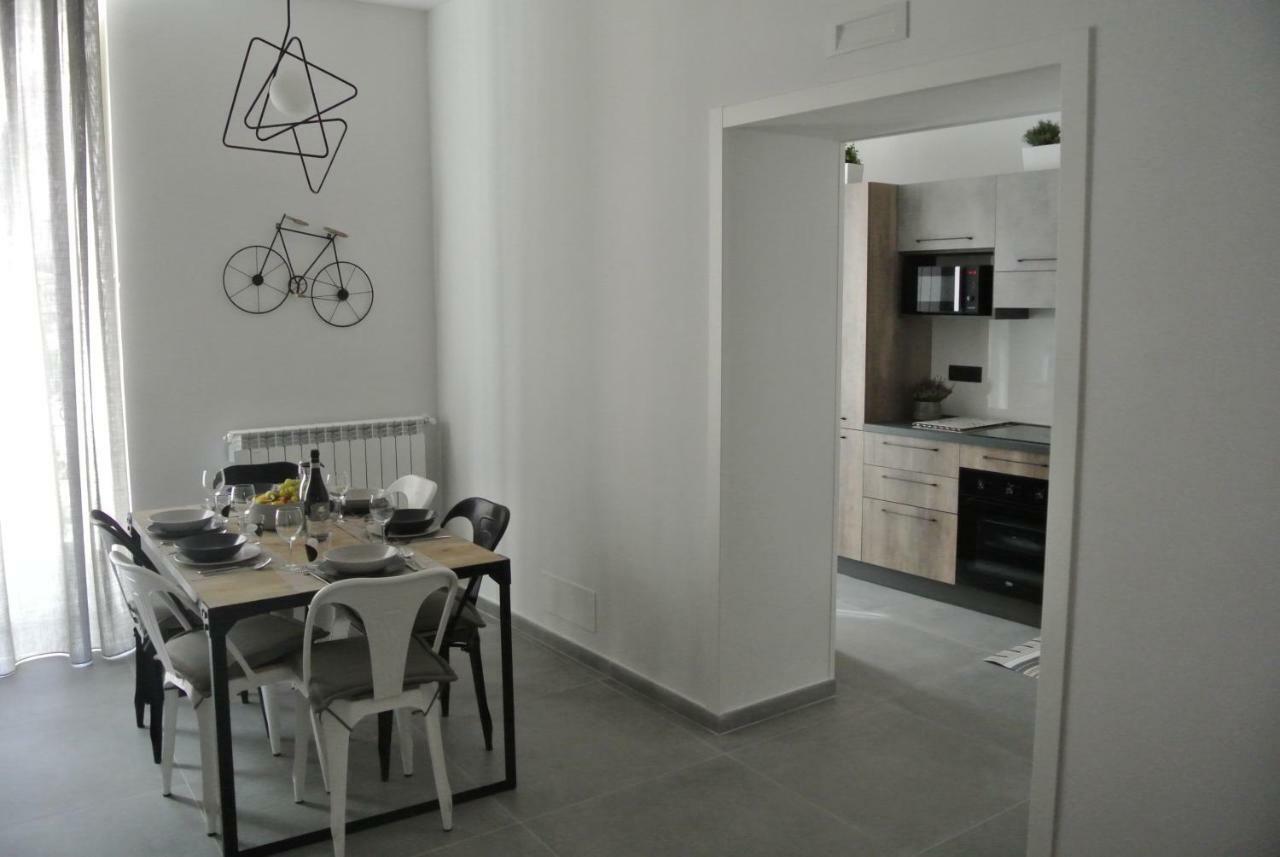 Urban Luxury Apartment Salerno Eksteriør billede